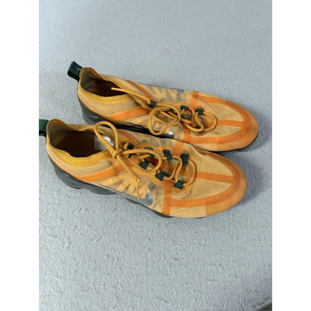 Nike Air VaporMax Run‎ Utility Shoes Sneakers Mens Size 9 Yellow AR6631-700